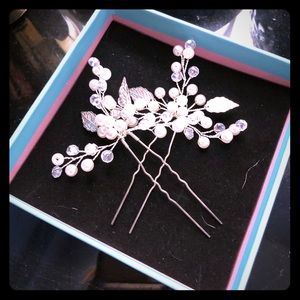 Wedding hair pins